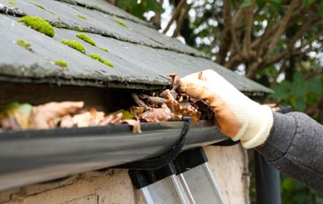 gutter cleaning Knowl Hill, Berkshire